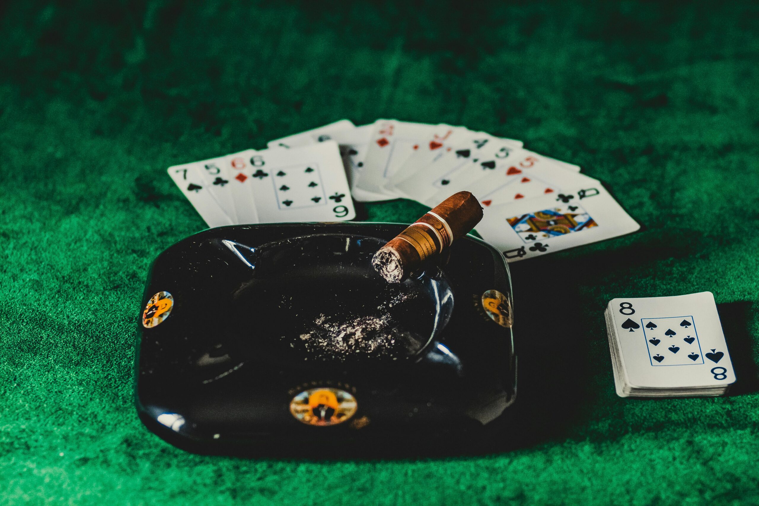Poker en ligne : un jeu de réflexion en pleine croissance en Belgique
